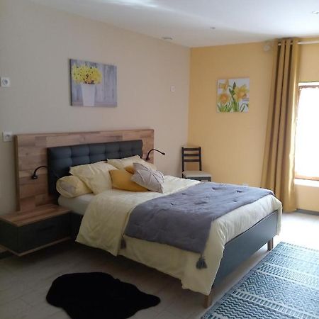 Bed and Breakfast Jonquille Chic La Piccola Venezia Vrécourt Zewnętrze zdjęcie